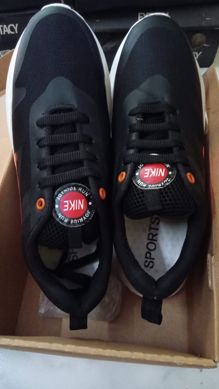 Shoes_8_Black_1